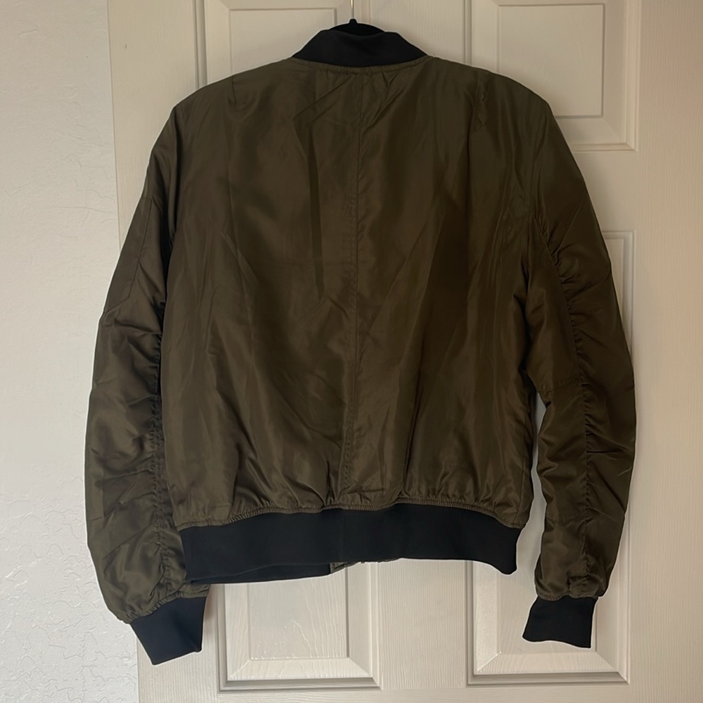 INSO - Women’s Bomber Puff Jacket S:XL - Picture 4 of 4